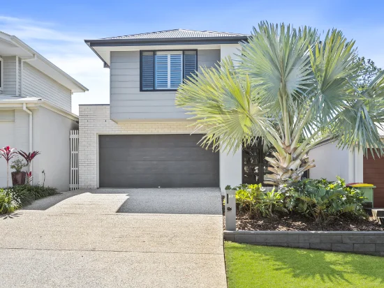 27A Bainbridge Street, Ormiston, Qld 4160