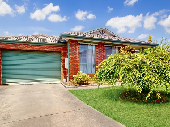 27A Sharpe Court, Berwick, Vic 3806