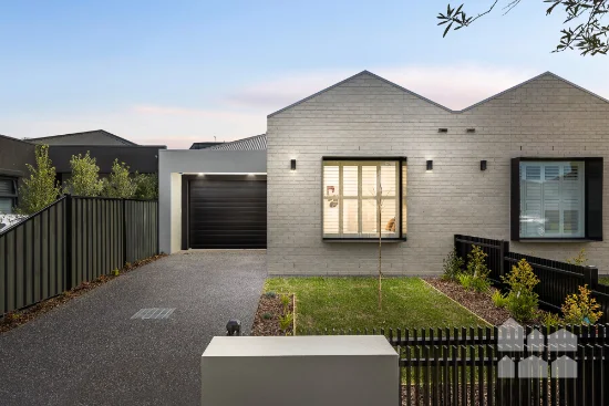 27A Valerian Avenue, Altona North, Vic 3025