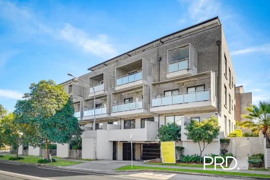 28/1 Glenmore Ridge Dr, Glenmore Park, NSW 2745