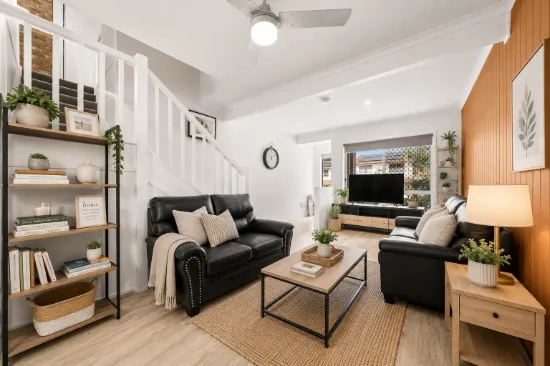 28/13 Bridge Street, Redbank, Qld 4301