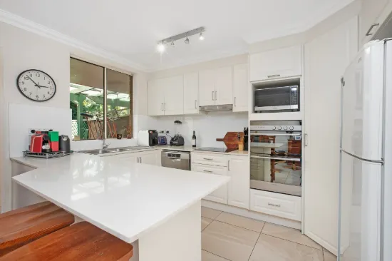 28/28 Macpherson Street, Warriewood, NSW 2102