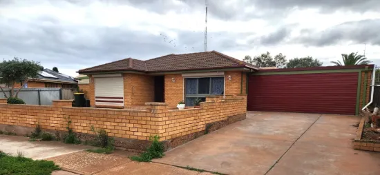 28 Abraham Drive, Whyalla Stuart, SA 5608