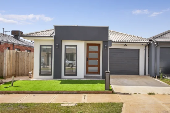 28 Acanea Street, Strathtulloh, Vic 3338 - For Rent