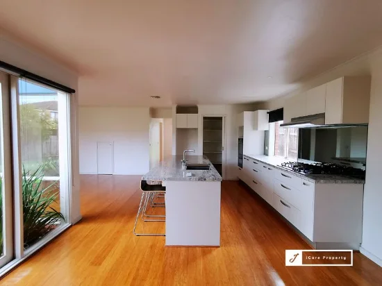 28 Apex Avenue, Hampton East, Vic 3188