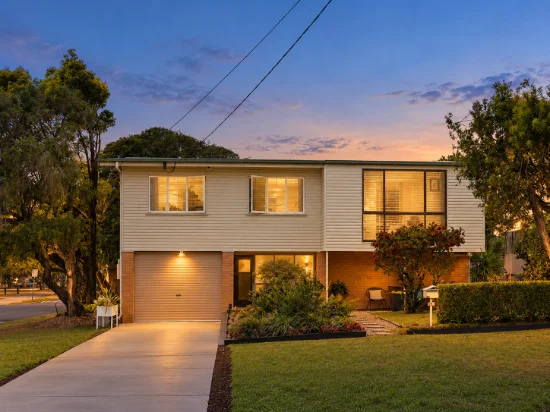 28 Bell Street, Woody Point, Qld 4019 - For Sale