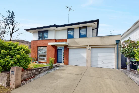 28 Benson Road, Beaumont Hills, NSW 2155