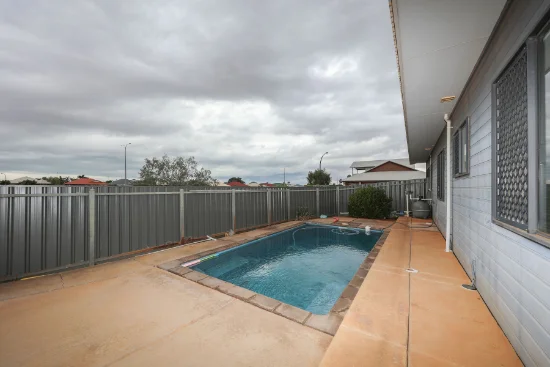 28 Bettong Bend, Baynton WA 6714-Image