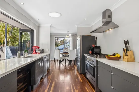 28 Blackwood Drive, Arana Hills QLD 4054-Image