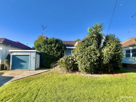 28 Bocking Avenue, Bradbury, NSW 2560