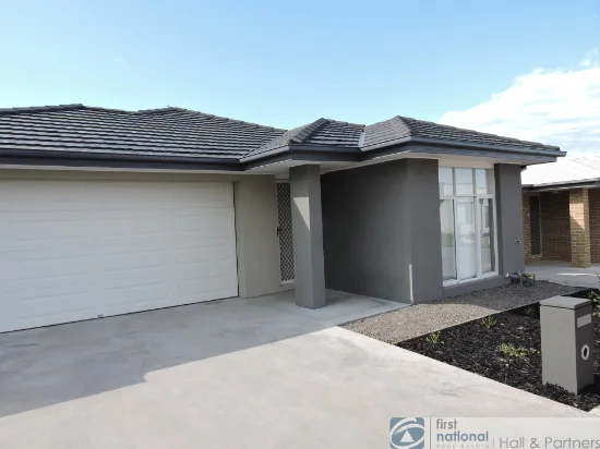 28 Cabernet Way, Pakenham, Vic 3810