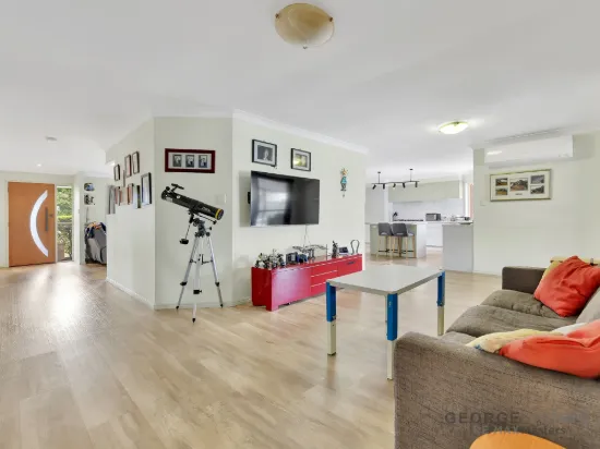 28 Columbus Pl, Forest Lake, Qld 4078-Image
