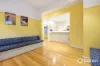 28 Cranbourne Road, Frankston, Vic 3199-Image