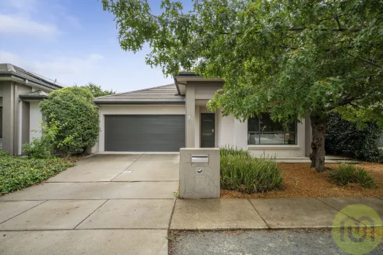 28 Daniels Street, Franklin, ACT 2913