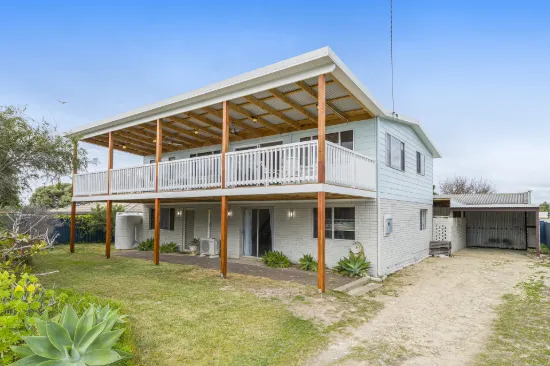 28 Desert Road, Lancelin, WA 6044