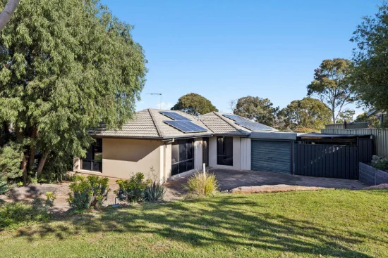 28 Doulton Drive, Trott Park, SA 5158
