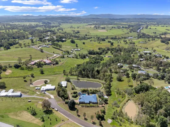 28 Eclipse Court, Lagoon Pocket, Qld 4570