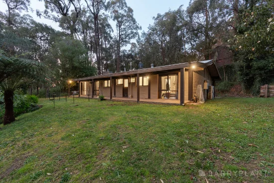 28 Fern Glade Drive, Emerald, Vic 3782