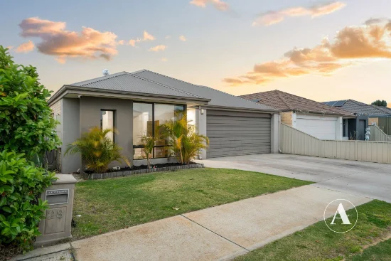 28 Fernhill Promenade, Harrisdale, WA 6112 - For Sale