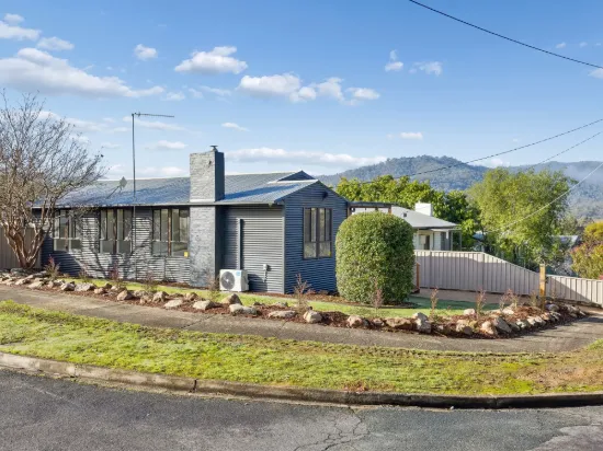 28 Fourth Street, Eildon, Vic 3713-Image