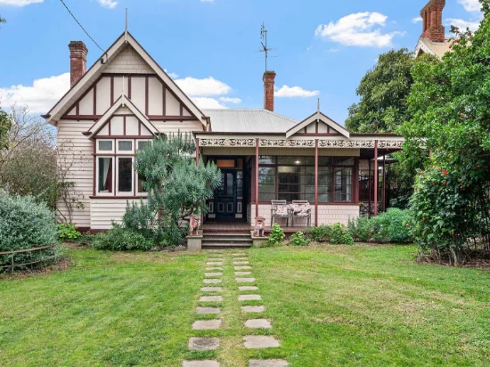 28 Gray Street, Hamilton, Vic 3300