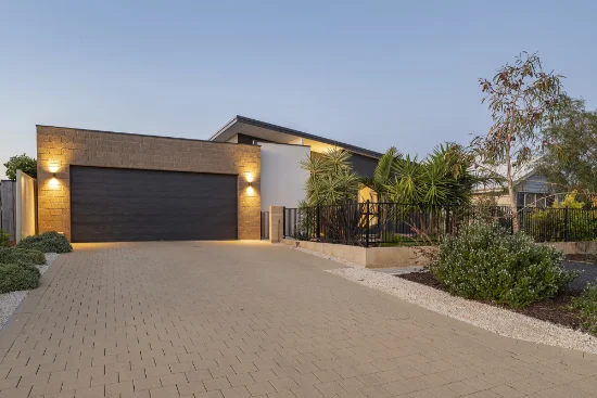 28 Kawana Boulevard, Dunsborough, WA 6281