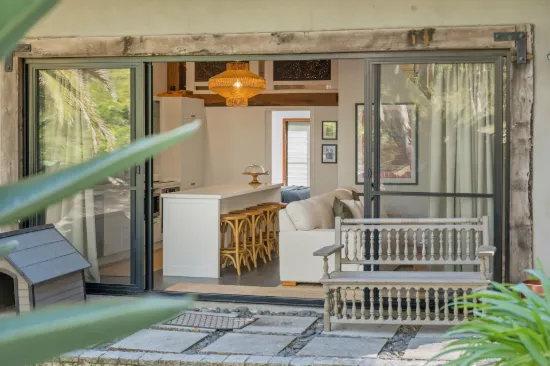 28 Kinchela Street, Crescent Head, NSW 2440