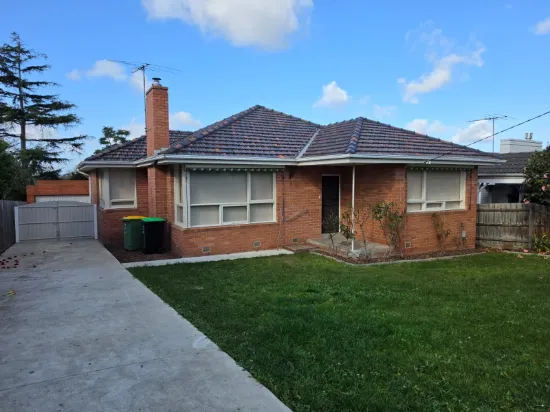 28 Longmuir Road, Watsonia, Vic 3087