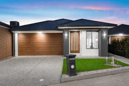 28 Mewat Circuit, Thornhill Park, Vic 3335 - For Sale