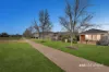 28 MIDDLE PARK Drive, Sanctuary Lakes, Vic 3030-Image