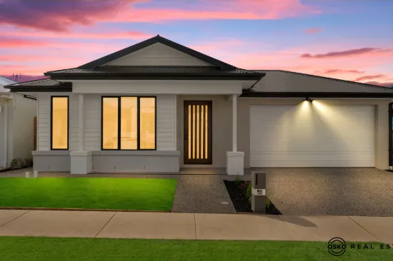 28 Montenegro Crescent, Mount Duneed, Vic 3217