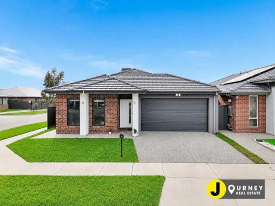 28 Narmada Road, Clyde, Vic 3978