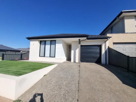 28 Nile Drive, Truganina, Vic 3029