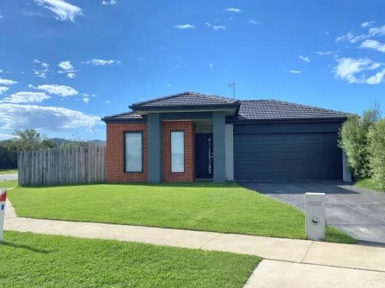 28 Parkview Boulevard, Morwell, Vic 3840