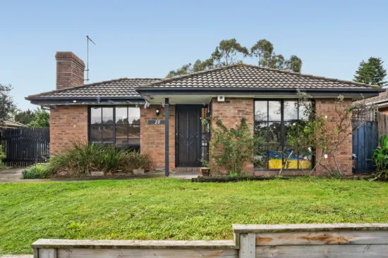 28 PHELAN Drive, Cranbourne North, Vic 3977