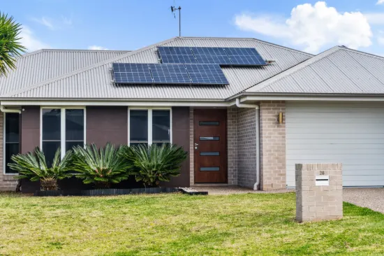28 Renshaw Crescent, Kearneys Spring, Qld 4350
