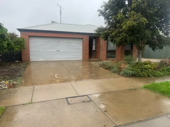 28 Roberts Court, Echuca VIC 3564-Image