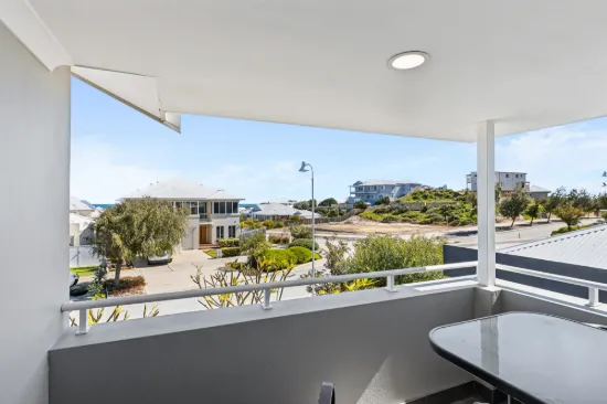 28 Seaside Avenue, Yanchep, WA 6035-Image