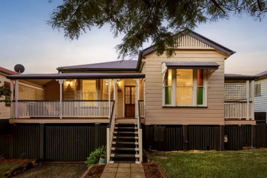 28 Shakespeare Street, Coorparoo, Qld 4151