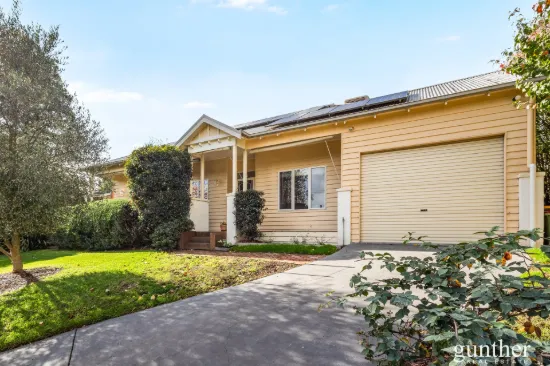 28 St Leonards Road, Healesville, Vic 3777
