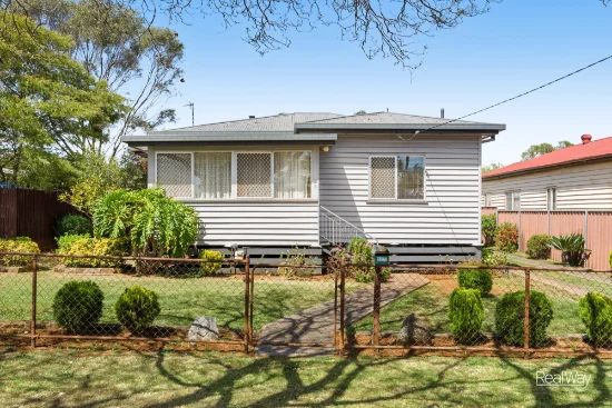 28 Stephen Street, South Toowoomba, Qld 4350 - For Sale