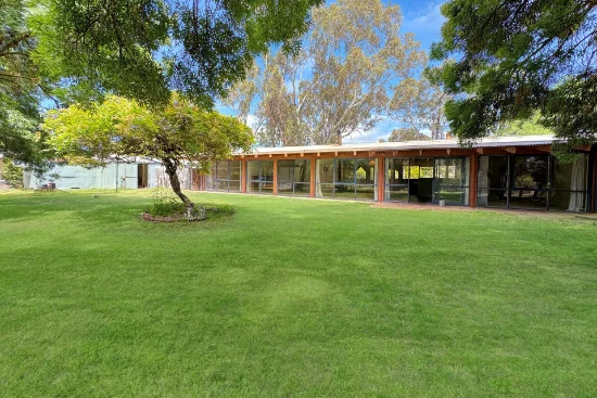 28 Stoneleigh Road, Mansfield, Vic 3722 - For Sale