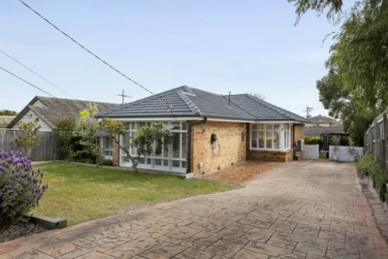 28 Tara Drive, Frankston, Vic 3199 - For Sale