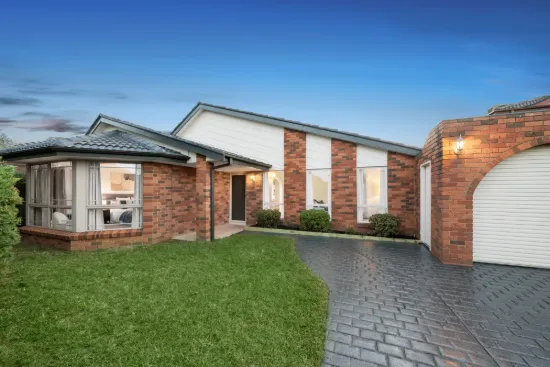 28 Taupo Crescent, Rowville, Vic 3178