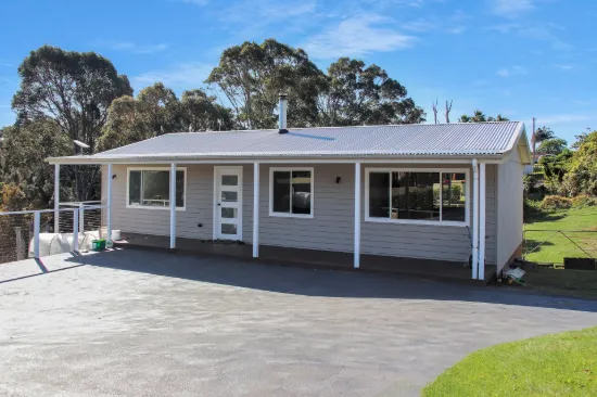 28 Thomson Parade, Dalmeny, NSW 2546