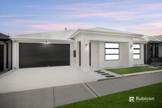 28 Thyme Crescent, Fraser Rise, Vic 3336