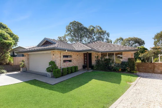 28 Vista Close, Woolgoolga, NSW 2456
