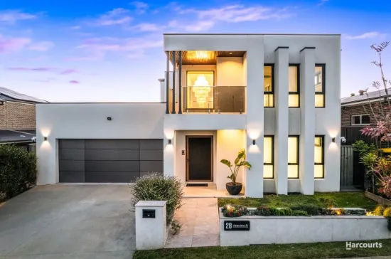 28 Westview Street, Campbelltown, NSW 2560