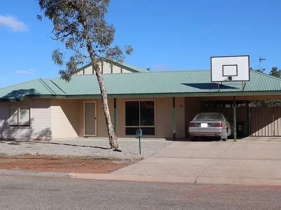 28 Wilaroo Street, Roxby Downs, SA 5725