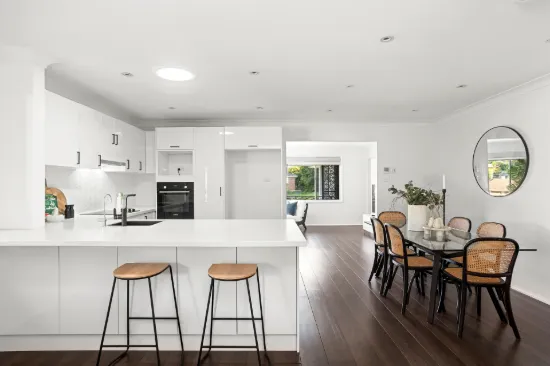 285 Flagstaff Road, Lake Heights, NSW 2502